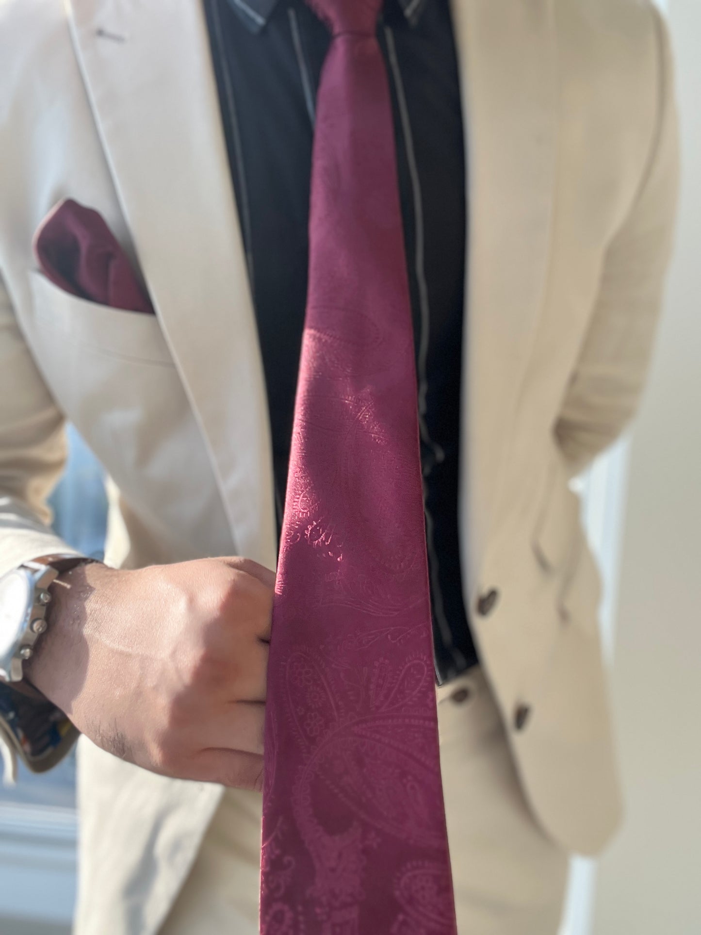 Red Paisley Silk Tie Set w/ Matching Cufflinks